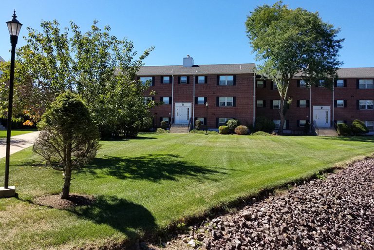 Photo Gallery GlenBrook Estates Apartment Rentals Woburn, MA